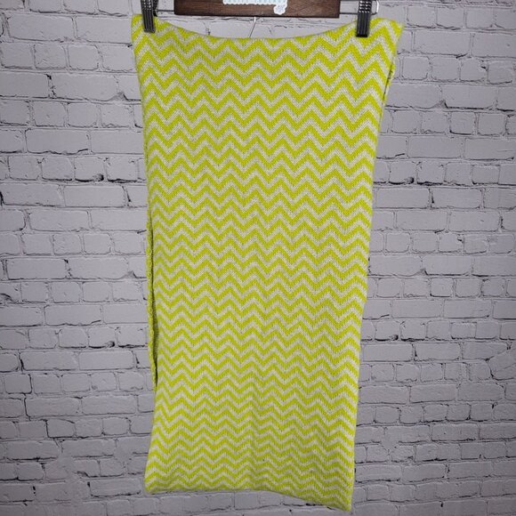 J.Crew Green Wool Blend Knit Chevron Print Infinity Loop Scarf 58x14" - Picture 4 of 7